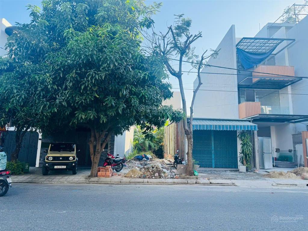Đoàn khuê trục chính kinh doanh tại khu đô thị nam việt á 2 mặt tiền trước sau vị trí cực đẹp