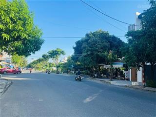 Đoàn khuê trục chính kinh doanh tại khu đô thị nam việt á 2 mặt tiền trước sau vị trí cực đẹp