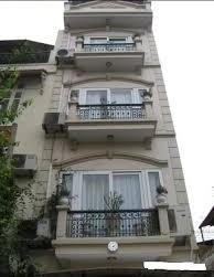 Cho thuê gấp nhà mặt tiền võ oanh, p. 25, bình thạnh dt 4,5x22m  4 tầng. giá thuê chỉ 50tr/tháng