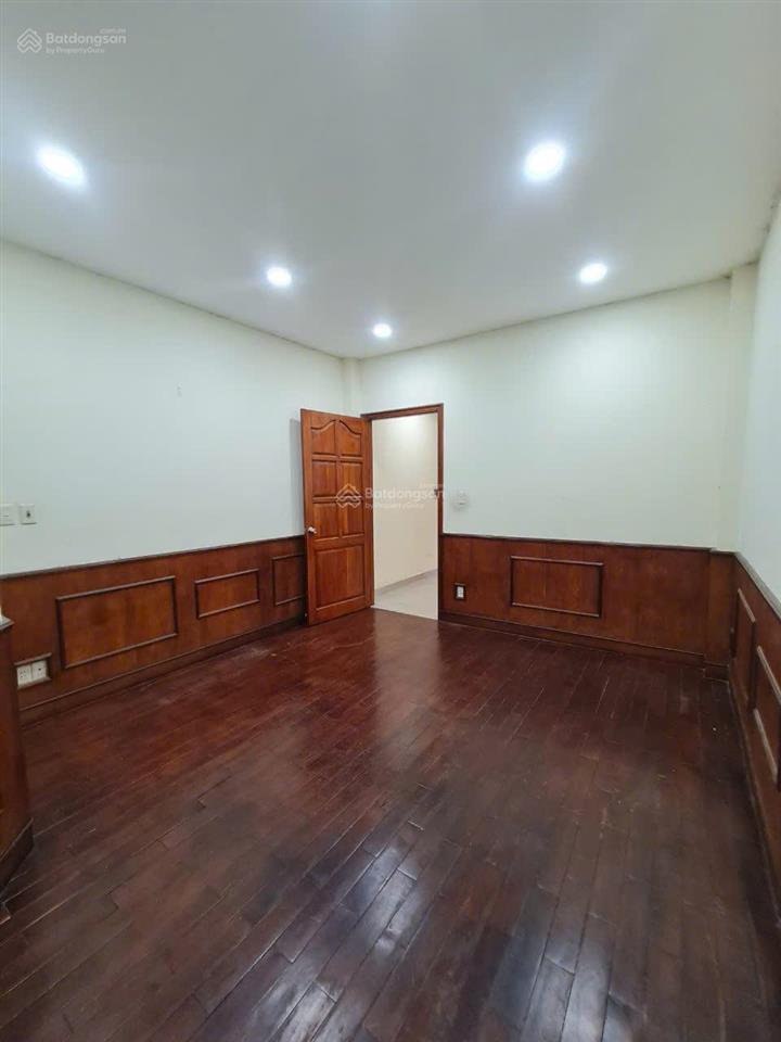 Bán gấp nhà mặt tiền trần huy liệu quận phú nhuận dt 5,2x14 5 tầng.giá chỉ 24 tỷ