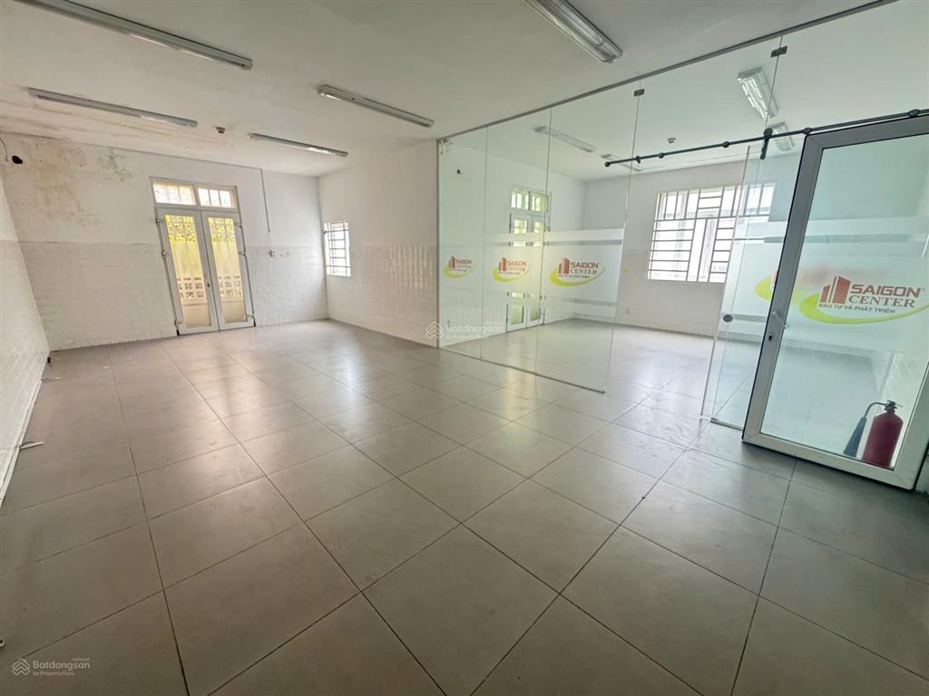 Cho thuê nhà mặt tiền điện biên phủ quận bình thạnh dt 4,5x30m hầm 6 lầu thang máy. giá 80tr/tháng