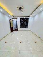 Cho thuê nhà nguyen căn đường nguyễn gia trí quận bình thạnh dt 4x20 4 tầng.giá 35tr/tháng