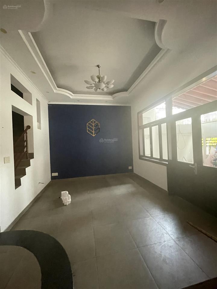 Cho thuê biệt thự đường chu văn an dt 10x20m, 2 lầu. giá thuê 50tr/tháng