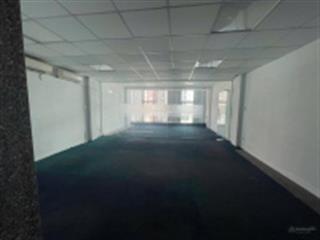 Cho thuê tòa nhà văn phòng bao gồm trệt  lầu. diện tích 10x20. giá thuê chỉ 32tr/tháng