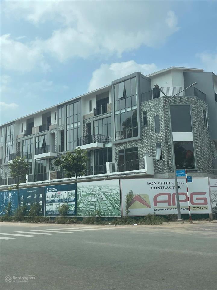 Shophouse uni complex 1 trệt 3lầu, 5,65tỷ, 2 mặt tiền an dương vương  bùi thị xuân, tp thủ dầu một