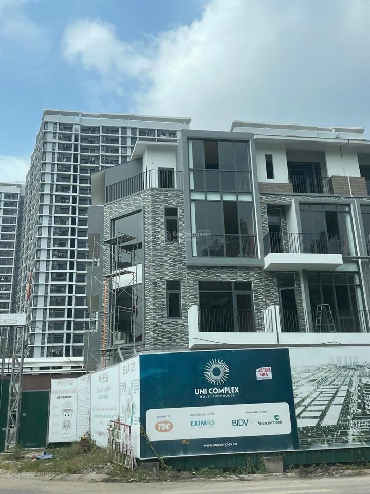 Shophouse uni complex 1 trệt 3 lầu, 5,65 tỷ, 2 mặt tiền an dương vươngbùi thị xuân, tp thủ dầu một
