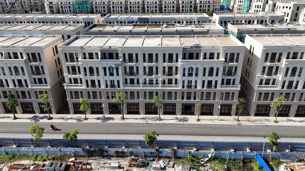 Cần bán nhanh thiên nga gần hồ 75m² vinhomes global gate giá cực tốt