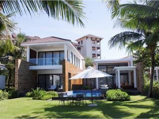 Bán biệt thự vinpearl đà nẵng 1 căn mặt biển 3pn rất đẹp, sổ đỏ lâu dài