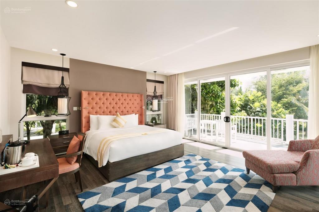 Bán gấp căn villa trực diện biển premier 5pn vip, full nt khai thác 1 tỷ 5/n, sổ hồng lâu dài