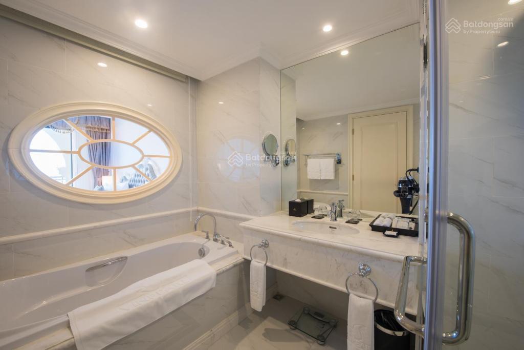 Bán biệt thự biển siêu hot vinpearl phú quốc view biển giá 9 tỷ, đang nhận dòng tiền 2 tỷ/năm