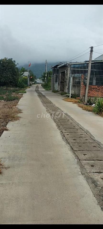 BÁN ĐẤT KDC HIỆN HỮU CHÂU PHA PHÚ MỸ
