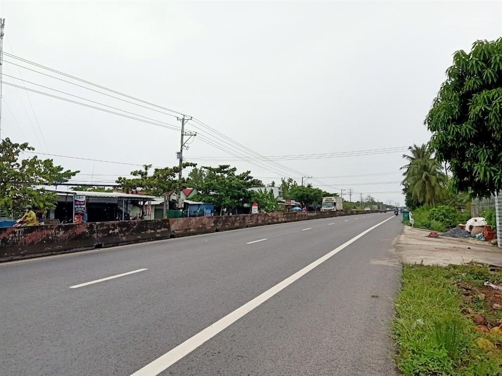 Đất mặt tiền xây kho, nhà xưởng, nhà vườn nghỉ dưỡng tại 79, quốc lộ 1a