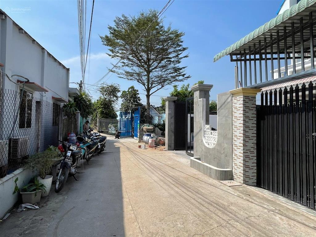 Bán nhà riêng tại chợ thạnh phú, 1,65 tỷ, 96 m2, hàng hiếm giá cực chất