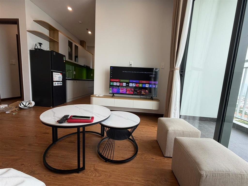 Cho thuê căn hộ mia center point  full nội thất cao cấp  12 triệu/tháng  0935 551 ***