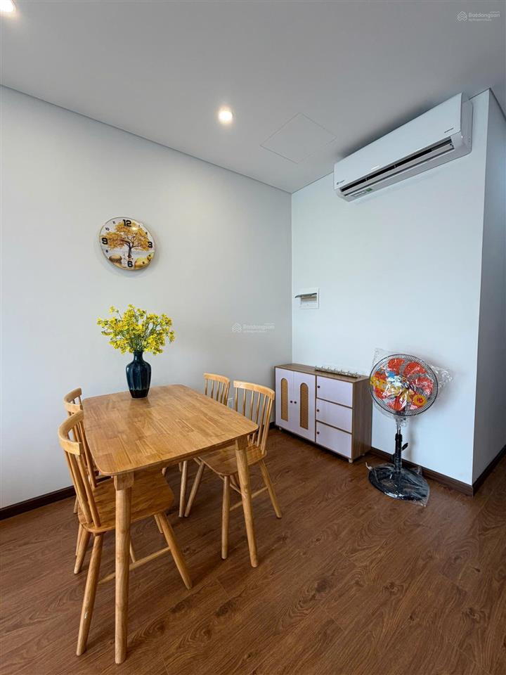 Cho thuê căn hộ mia center point  full nội thất cao cấp  12 triệu/tháng  0935 551 ***
