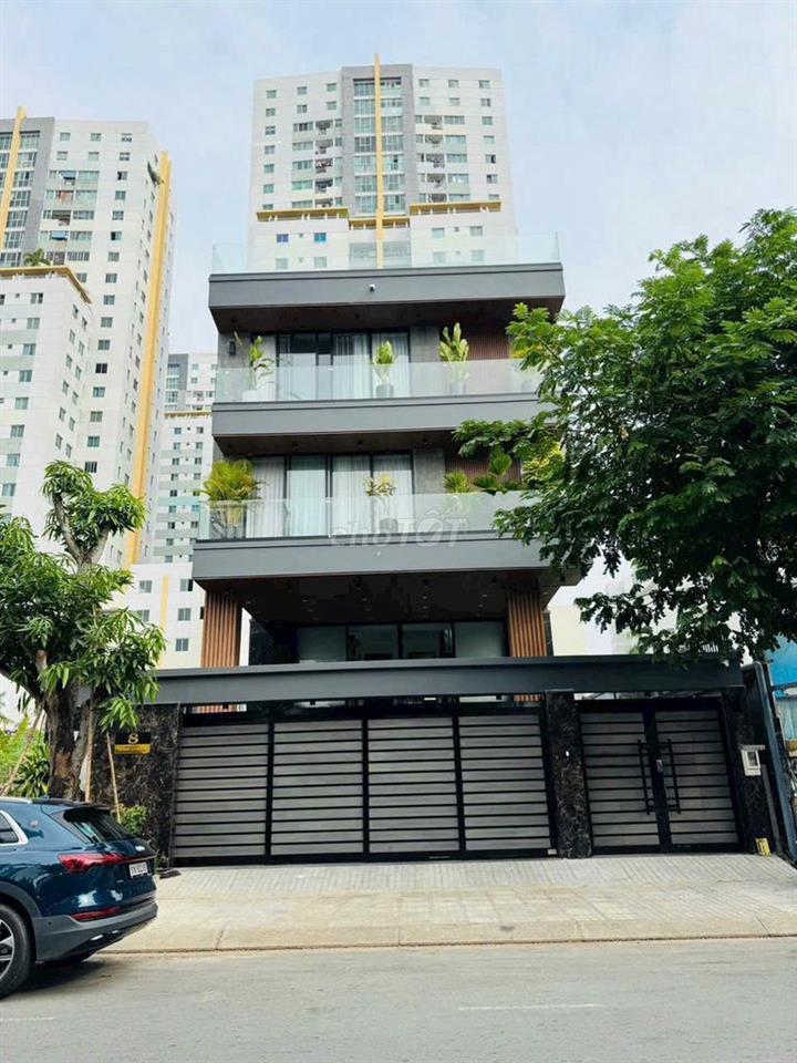 Biệt thự Full NT Làng Đại Học Khu A , DT: 10x25 . Hầm 4 lầu . 6PN.42tr