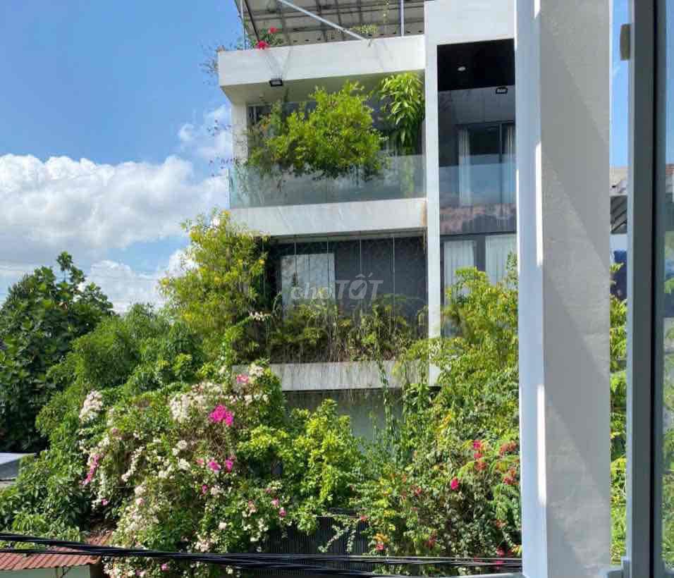 căn Góc 2MT Lê Thị Kỉnh , Làng Đại học khu A . 10x20 3 lầu . 50tr/thán