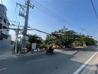 Bán đất góc 2 MT đg Đào Sứ Tích, DT: 45x50 full thổ . Giá : 120 tỷ