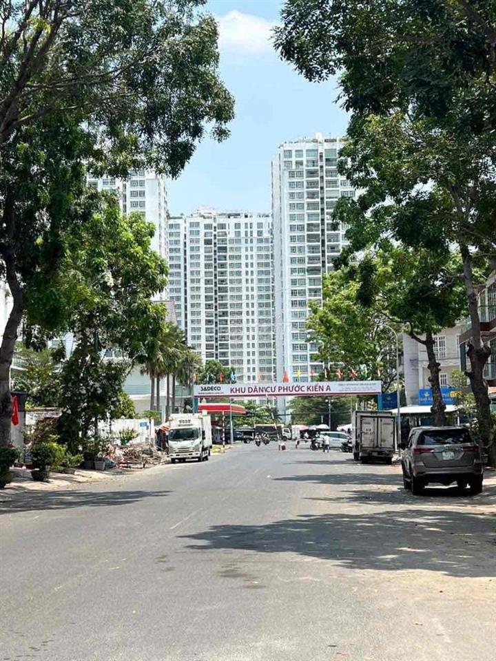 Đất KDC sadeco Phước Kiển , Nhà Bè . DT ; 5x18 . Sổ đỏ . Giá : 9 tỷ .