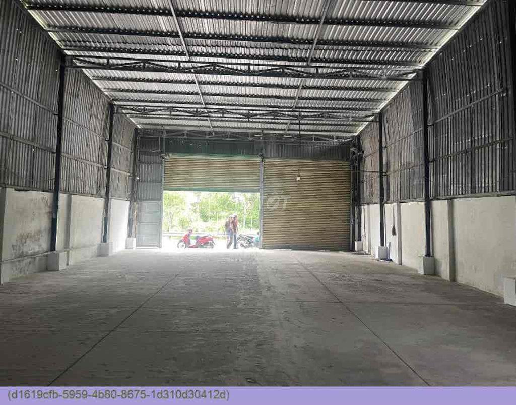 nguyên căn đường Lê Thị Kỉnh đg 20m  làng đại học khu A 10x30 , 35/th