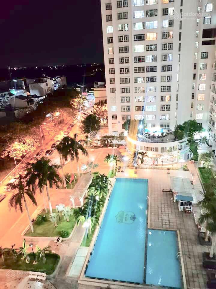 Bán căn hộ 2pn hoàng anh gold house view hồ bơi cực đẹp thoáng mát