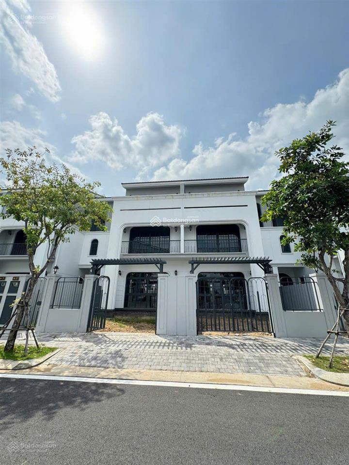 Nhà phố palm marina q9 giá tốt 125m chủ cần thanh khoản bán nhanh giá cạnh tranh thị trường