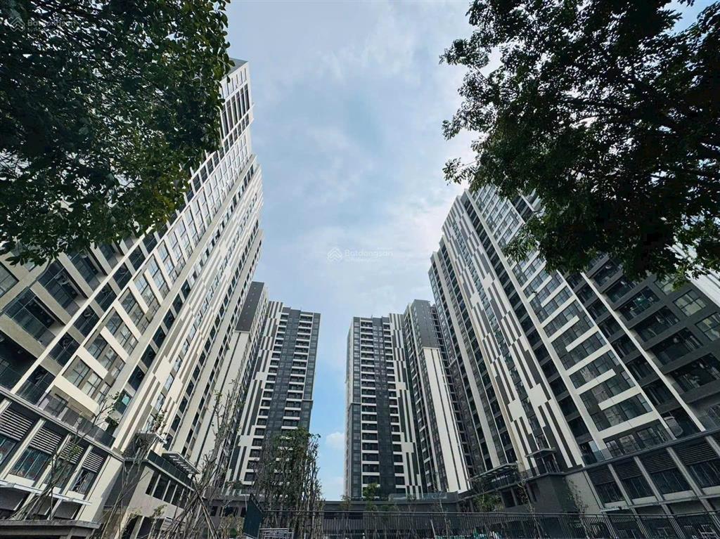 Bán căn hộ 2pn2wc victoria village giá chỉ 5,8 tỷ  xem nhà  0979 479 ***