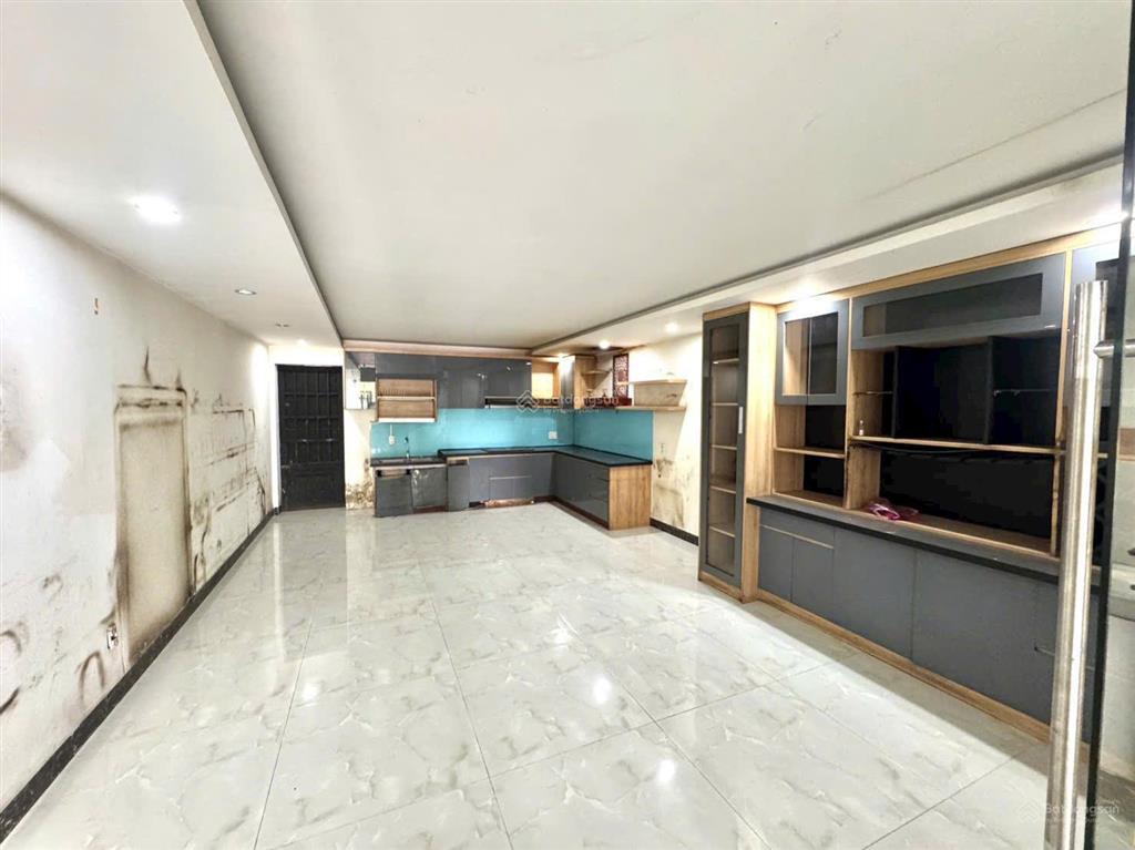 Bán nhà 3 tầng đường lê đại hành hòa phát cẩm lệ đà nẵng.