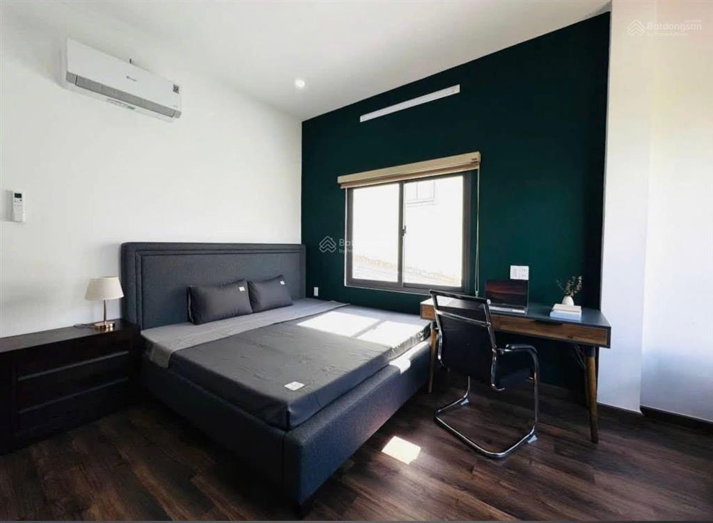 Bán đất tặng nhà kiệt ô tô thông đường chế lan viên sát biển mỹ khê