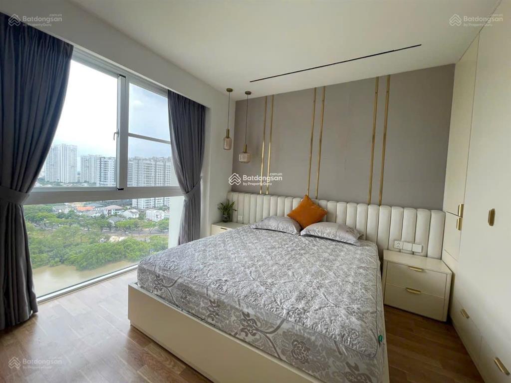 Cần bán căn hộ riverpark residence phú mỹ hưng