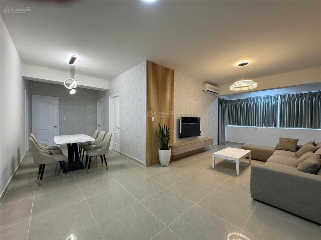 Bán căn hộ mỹ khánh 1  phú mỹ hưng 118m2 giá 8.9 tỷ