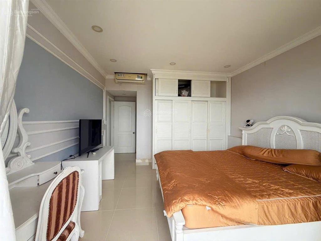 Cho thuê căn hộ riverpark residence  phú mỹ hưng