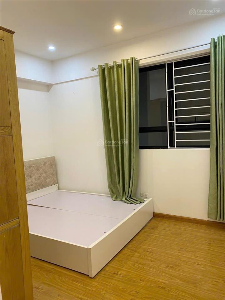 Cho thuê nhà riêng tổ 12 yên nghĩa. giá 7 triệu / tháng. . 0903 388 ***