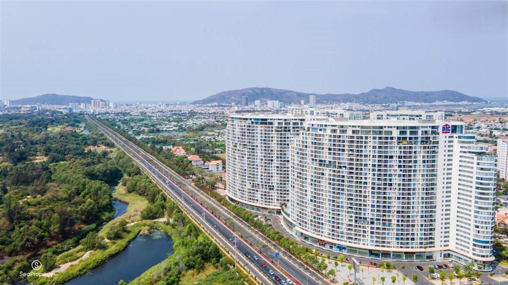 Cần bán căn hộ studio view biển vt gateway 50m²