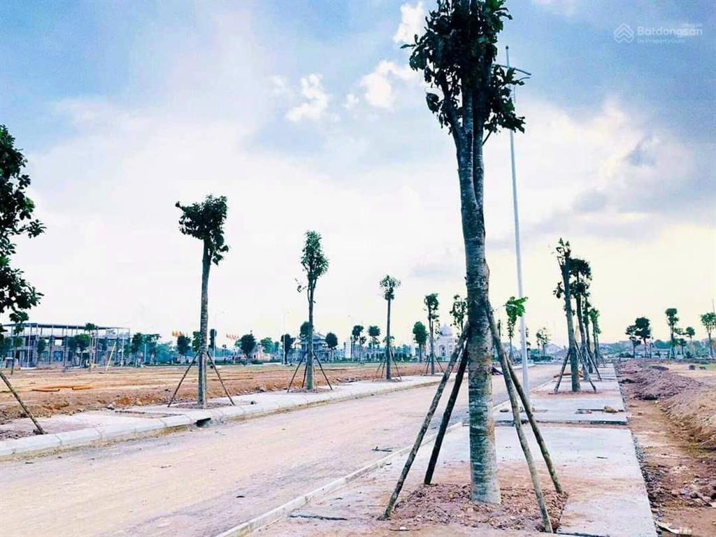 Cần bán đất liền kề đường búng gội  đặc khu phú quốc phú quốc 122m2 giá 2,2 tỷ,sổ đỏ