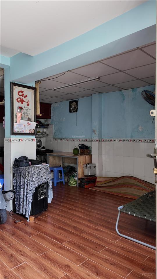 6m x 20m, phan văn hớn, giá 5,9 tỷ còn thương lượng