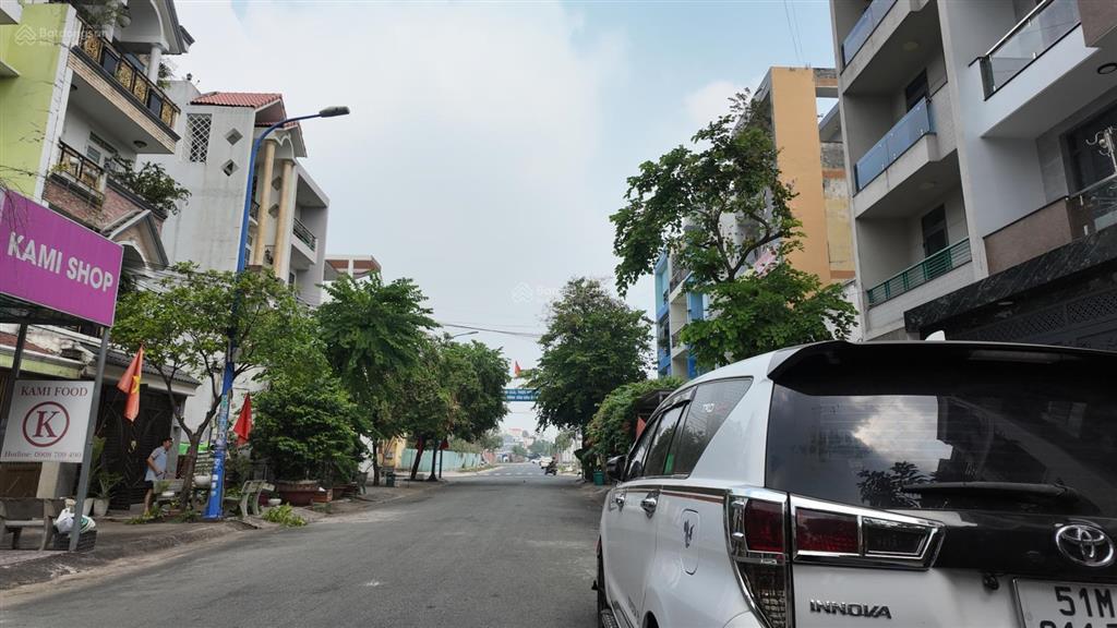 Bán lô đất khu 38ha ngay ga metro tham lương giá 9.3 tỷ