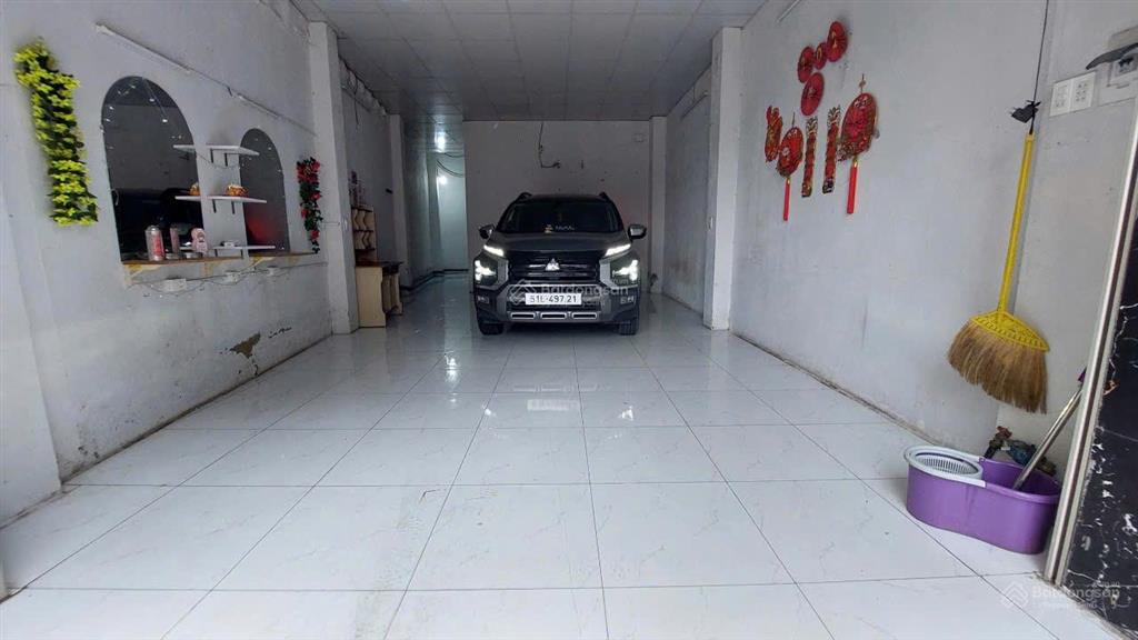 Bán nhà 4.15m x 15.5m (nở hậu 6.2m) đường 6m giá 4.3 tỷ sát trường chinh