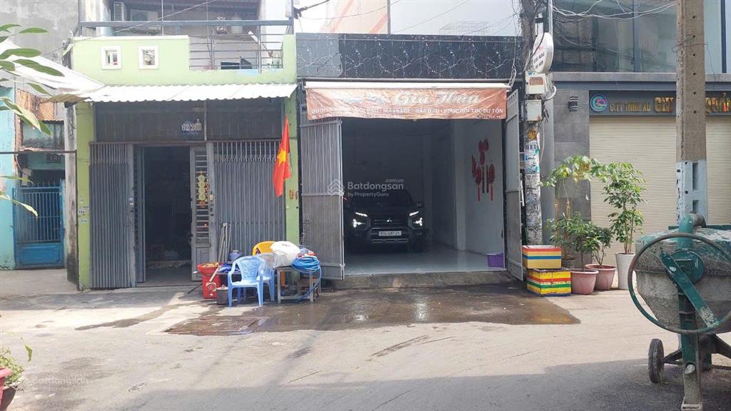 Bán nhà 4.15m x 15.5m (nở hậu 6.2m) đường 6m giá 4.3 tỷ sát trường chinh