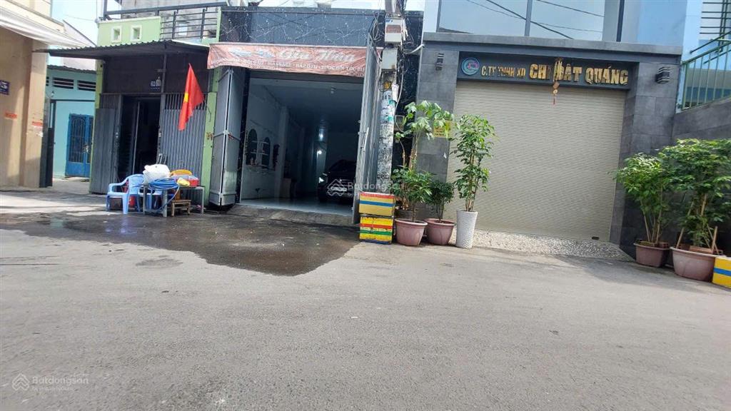 Bán nhà 4.15m x 15.5m (nở hậu 6.2m) đường 6m giá 4.3 tỷ sát trường chinh