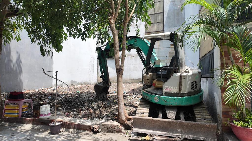 Phải nhanh, 5m x 13m, hẻm 74 phan văn hớn xe hơi vào nhà