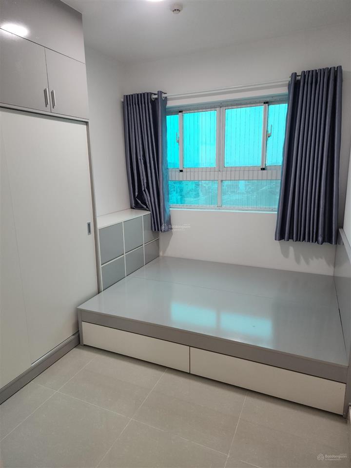 Cần bán căn hộ 8x plus 67m2 2pn 2wc, giá 2,950 tỷ đã có sổ hồng