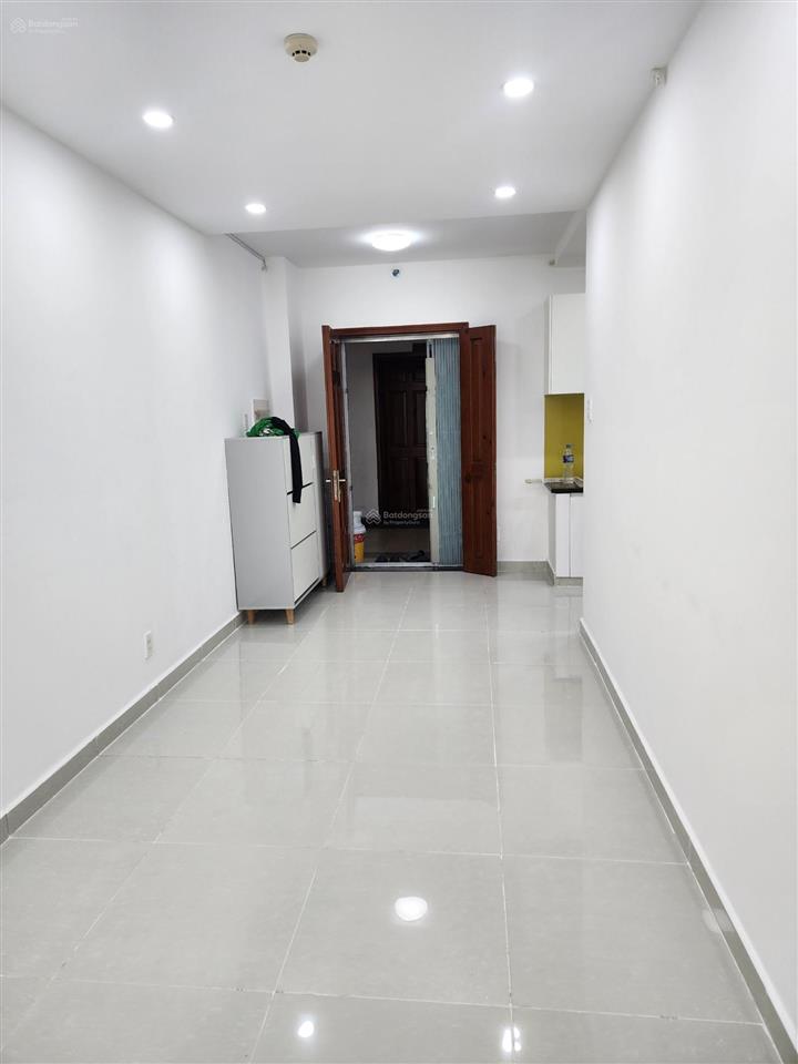 Cần bán căn hộ 8x plus 67m2 2pn 2wc, giá 2,950 tỷ đã có sổ hồng