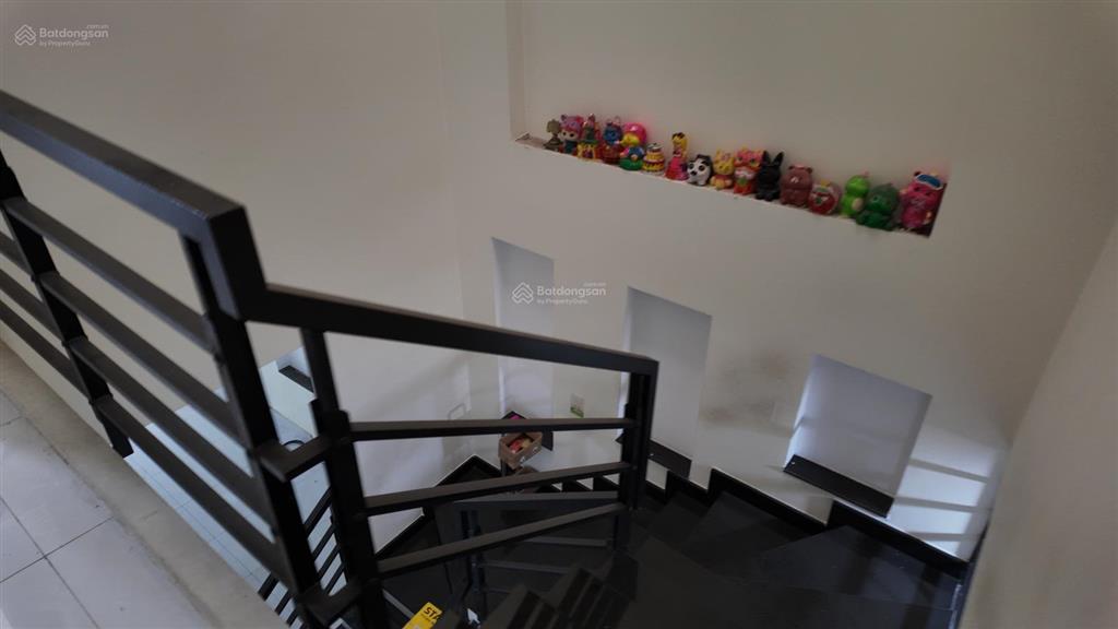 Bán nhà chính chủ ngay công viên cây sộp | 4m x 21,5m | hẻm 5m oto đậu cửa