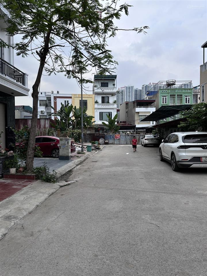 Bán đất đẹp tại tái định cư a51, 105 triệu / m2, 54 m2, mặt tiền 4.5m