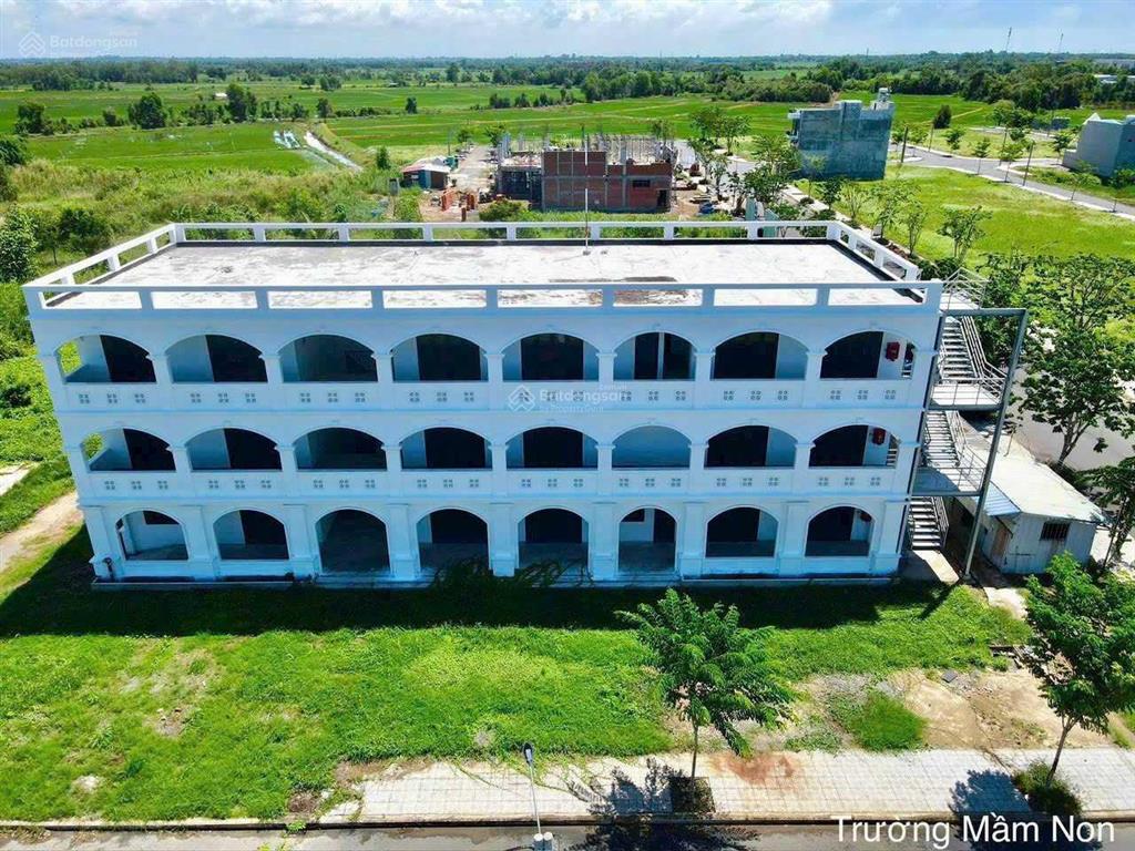 Chính chủ cần bán gấp lô liền kề, kdc hưng long residence, gần vingroup 900ha, sổ hồng