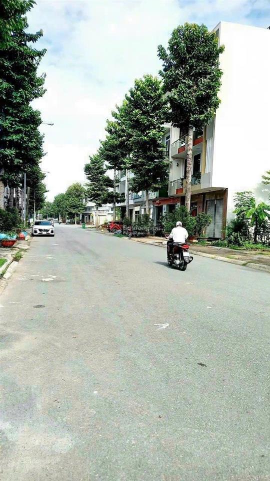 Bán lô đất đường số 9, khu tđc đồng tâm, phường long an, diện tích 4 x 16m sổ hồng riêng