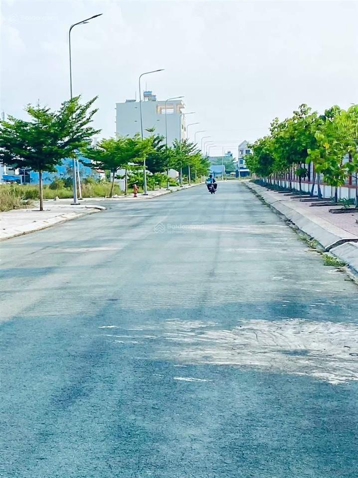 Đất chính chủ rẻ nhất kdc tân đô đường nhựa 15m dt 5x26m (130m2). sổ hồng riêng