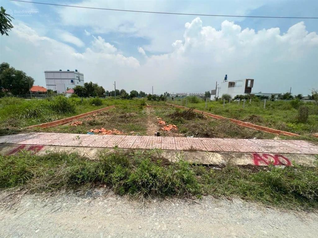 Bán đất nền dự án long cang residence, 650 triệu vnd, 105m2 sổ hồng riêng