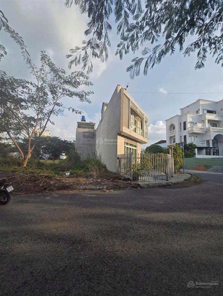 Chính chủ gửi bán nền kdc hưng gia đường số 7 view công viên thượng uyển 3,1 tỷ/ 100m shr